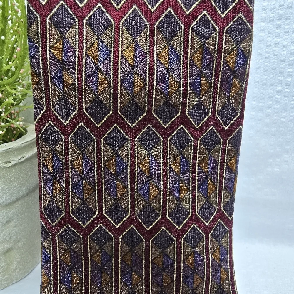COLOURS BY ALEXANDER JULIAN MENS TIE 100% SILK, STAINED GLASS PATTERN, BLUE GOLD